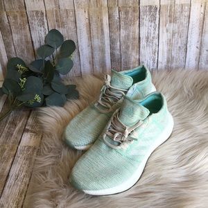 NWT ADIDAS PureBOOST GO W